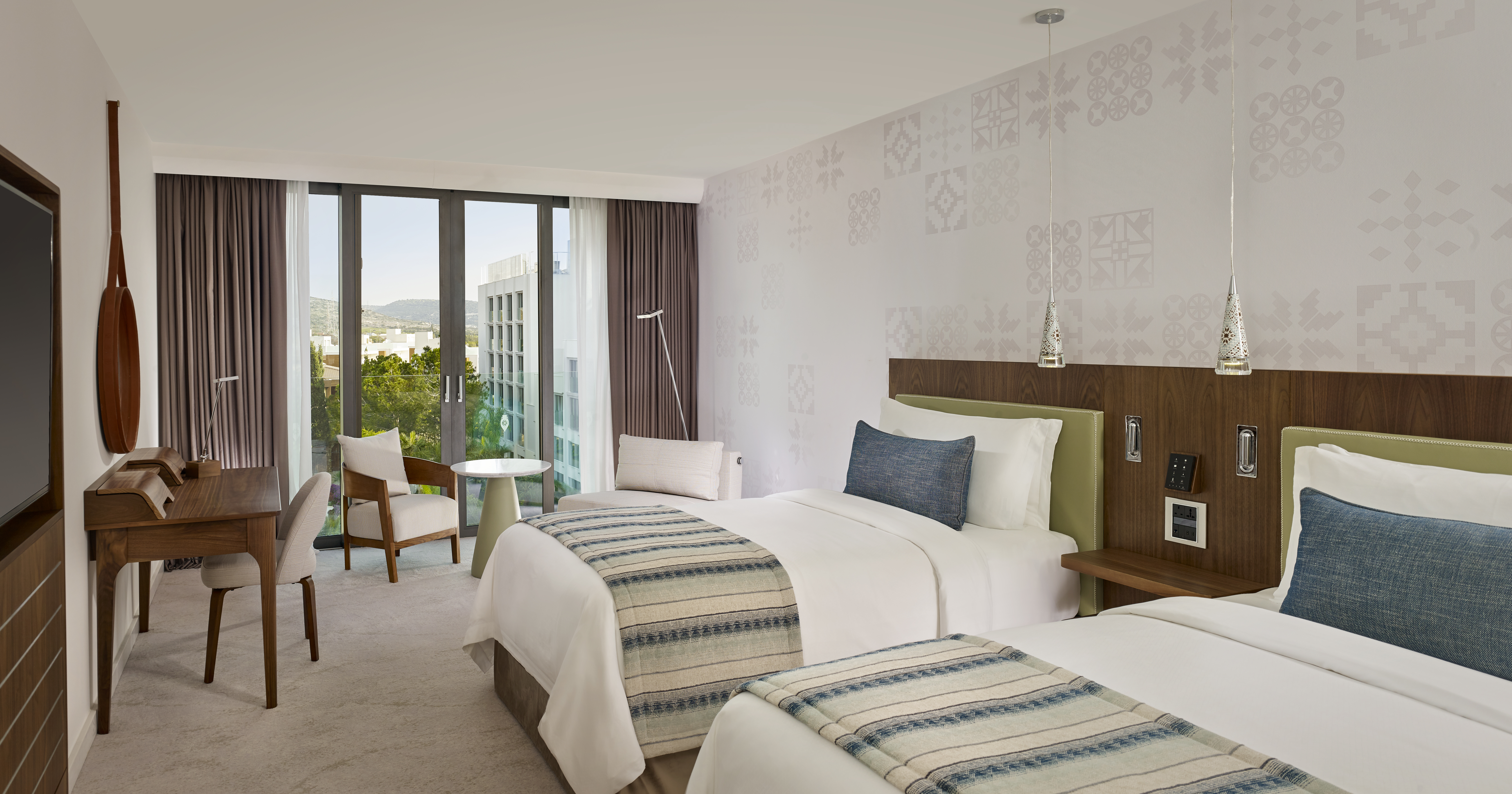 Book your wedding day in Parklane, a Luxury Collection Resort & Spa